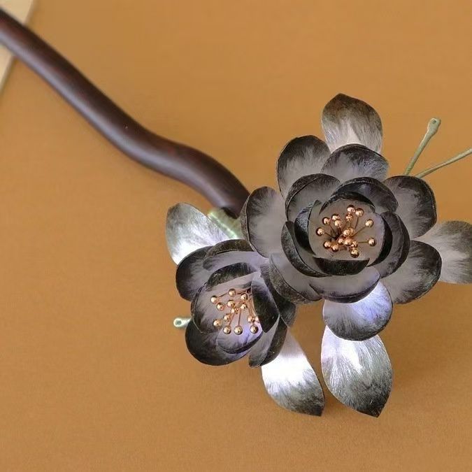 Handcrafted Intangible Cultural Heritage Velvet Flower Sandalwood Hairpin Headpiece Gift for Everyday Hairstyles