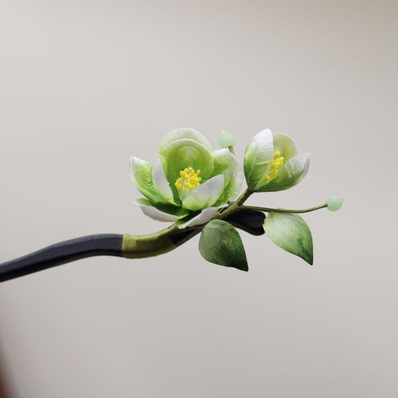 Pear blossom silk velvet flower wooden hairpin bun hairpin headdress