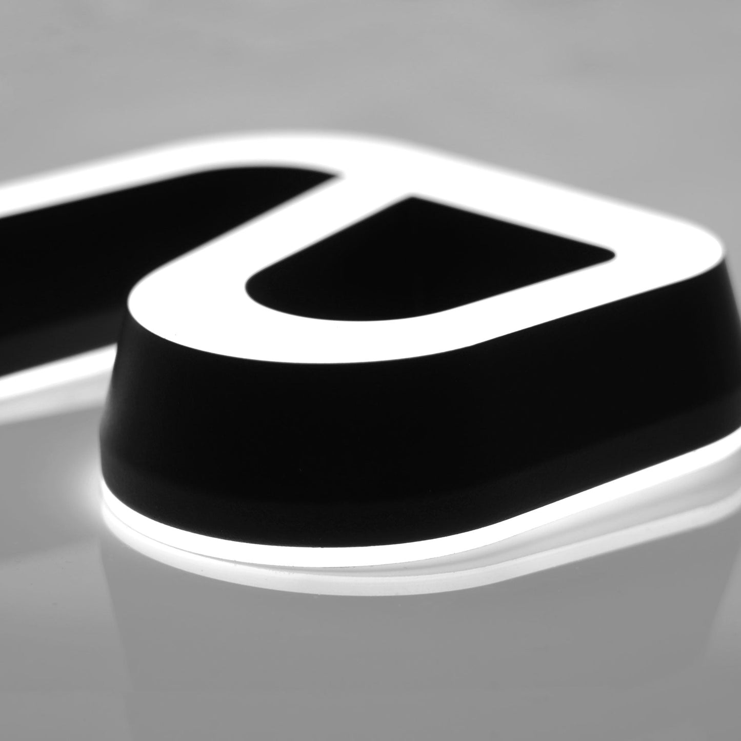Custom Illuminated Alphabet Frontlit 3D Shop Logo Letters Backlit Store Signs Acrylic Led Letters
