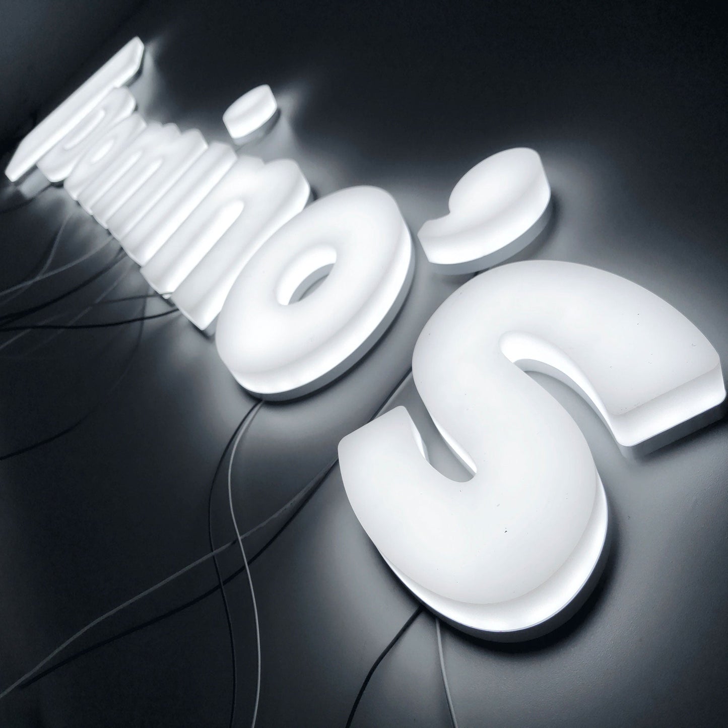 LED Lighting Store Front Acrylic Letter Sign Waterproof Illuminated Channel Letters for Wall