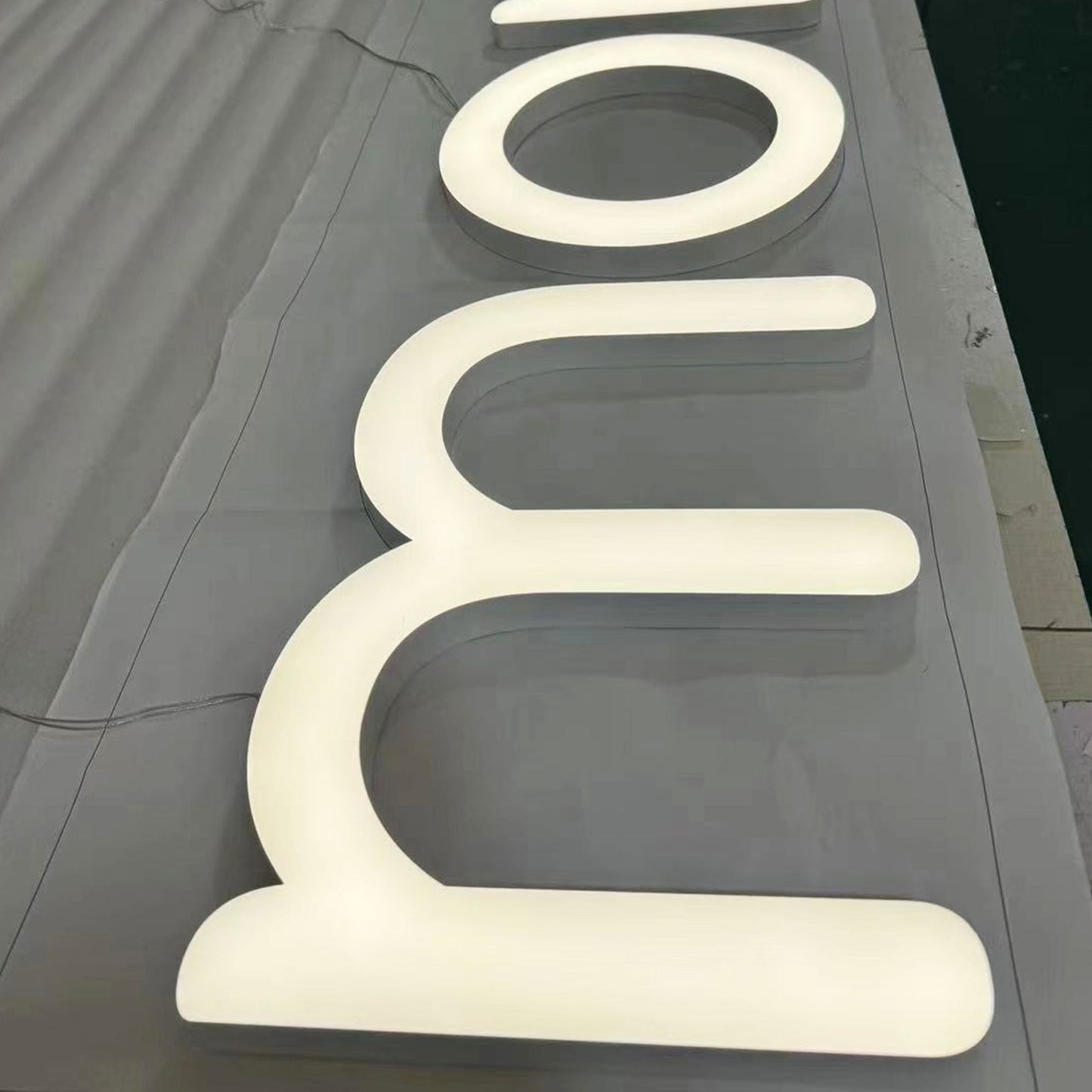 Indoor Custom Design 12V Led Acrylic Alphabet Letters Sign 3D Lighted Mini Acrylic Storefront Billboards