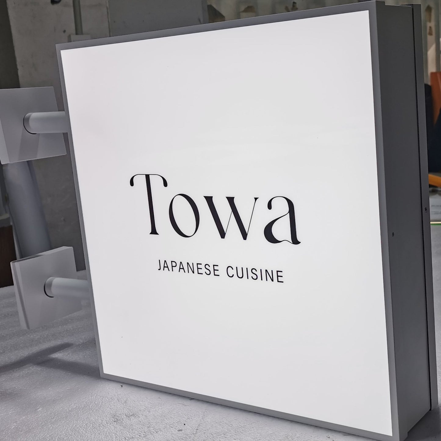 Durable Light Boxes Outdoor Illuminated Blade Sign Shop Front Hanging Metal Led Light Box Sign