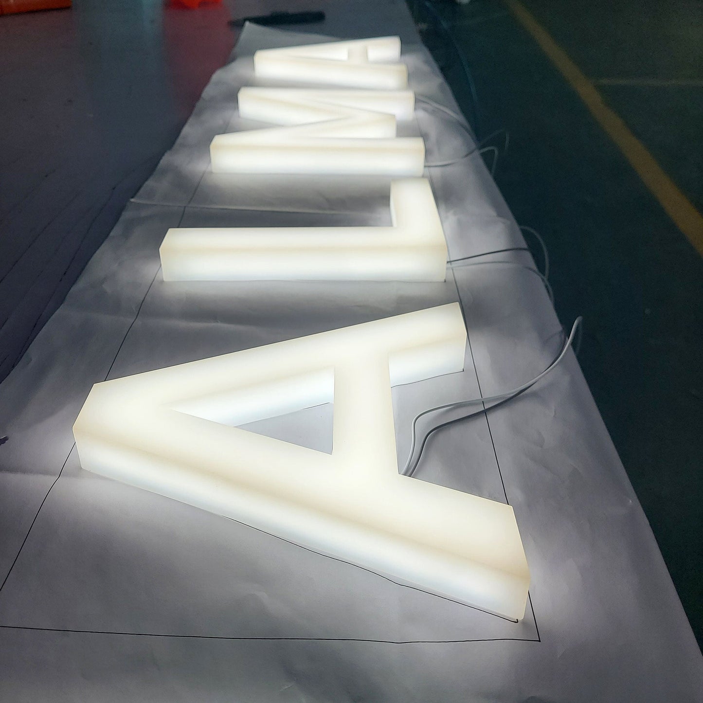 Custom 3D Logo Sign Acrylic Led Full-lit Letter Office Indoor Reception Wall Signs Lighted Store Sign