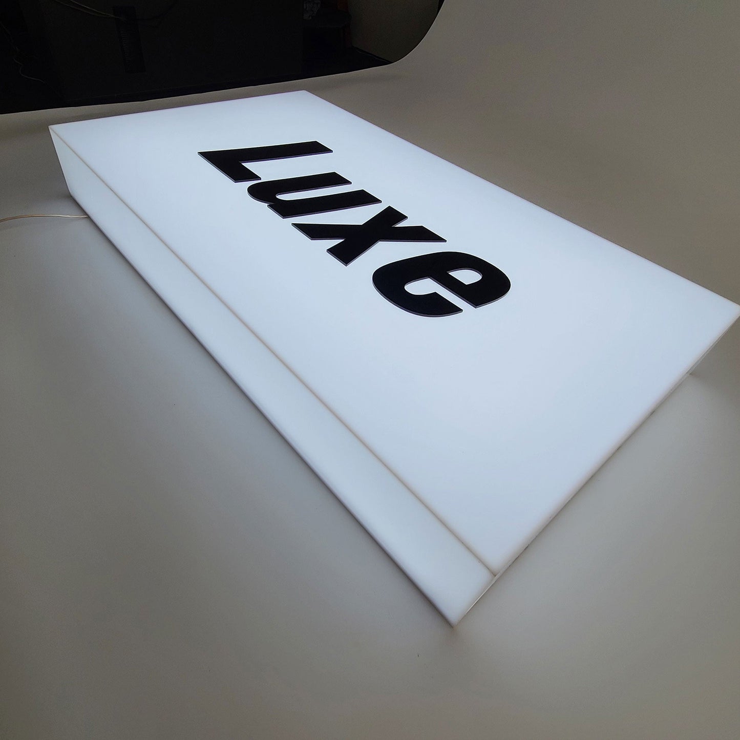 Personalized led advertising light box illuminated wall acrylic sign 3D full lit acrylic lightbox for business