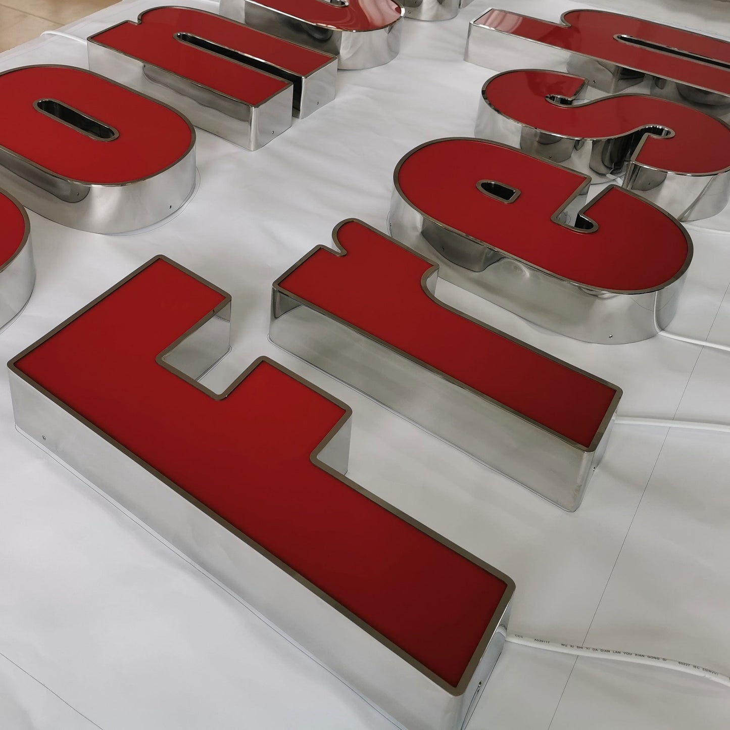 Factory Custom Led Frontlit Letters Stainless Steel Letter Signboard 3D Led Sign Aluminium Channel Letter for Shop Store