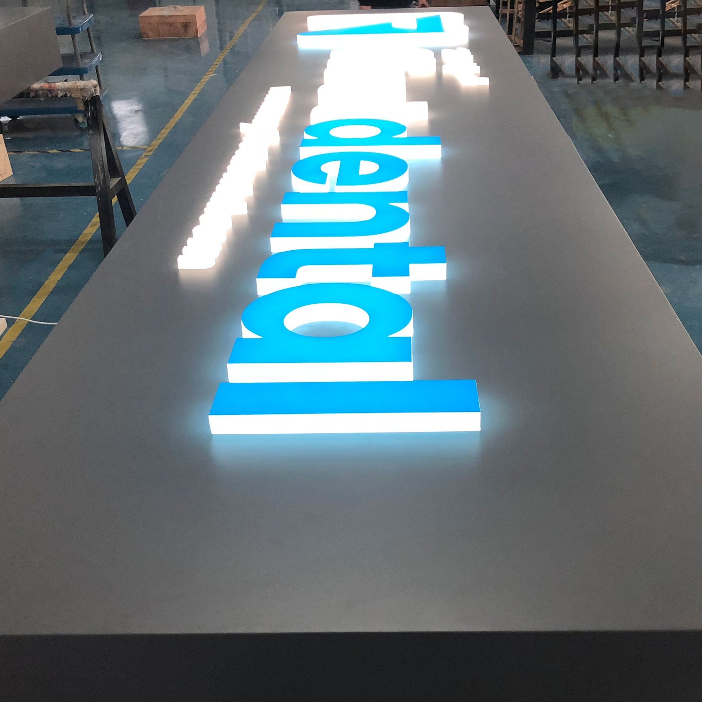 Business display custom led cabinet sign outdoor illuminated lightbox sign led acrylic letters