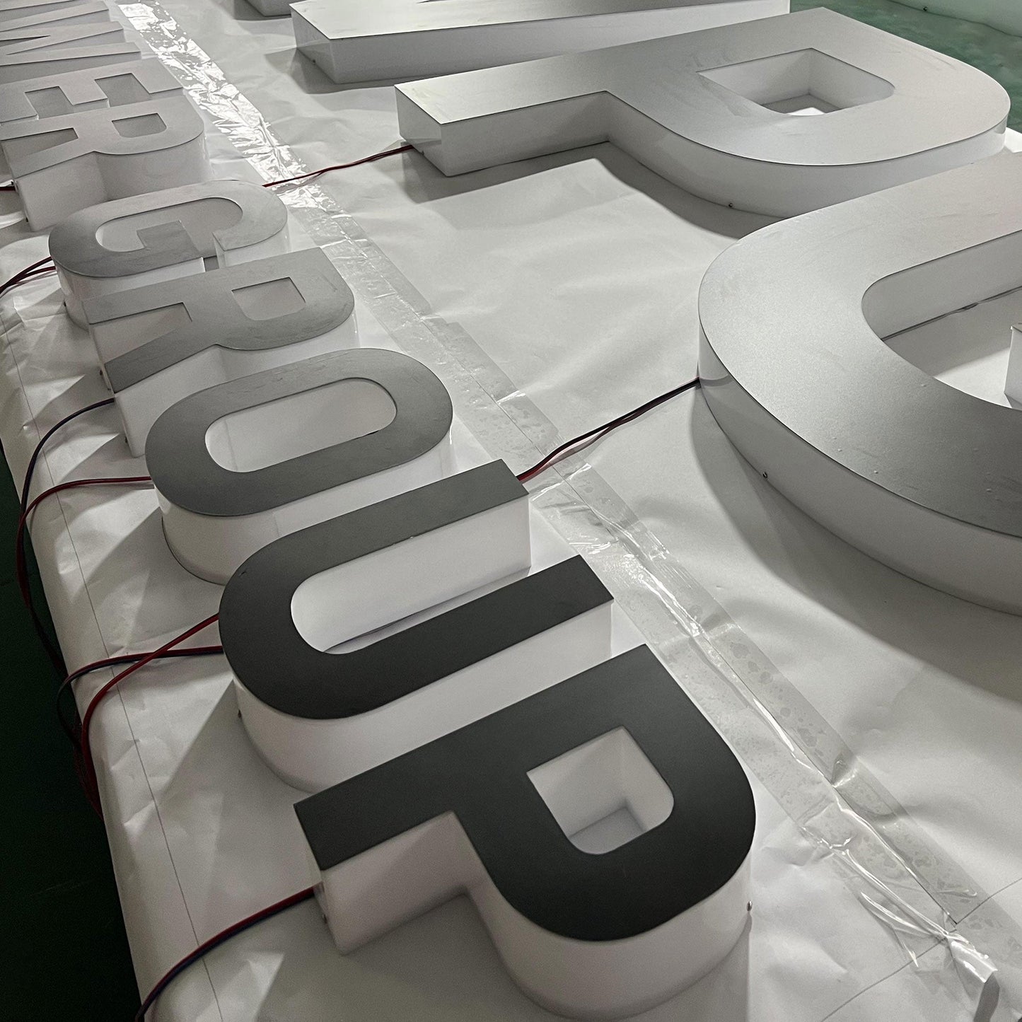 Alphabet Signs 3d Acrylic Outdoor Customized Logo LED Channel Letters Edge Lit Letters Sign