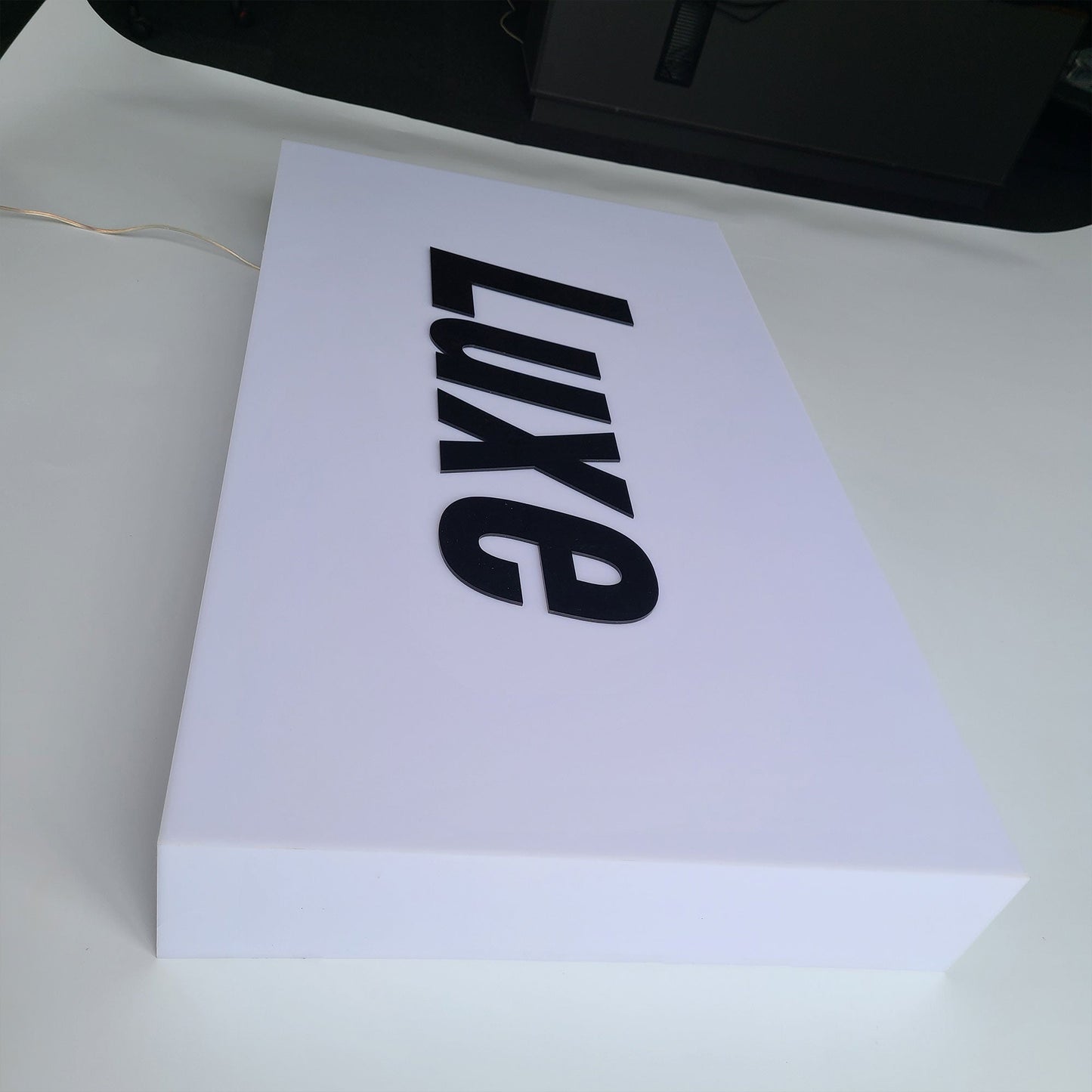 Personalized led advertising light box illuminated wall acrylic sign 3D full lit acrylic lightbox for business