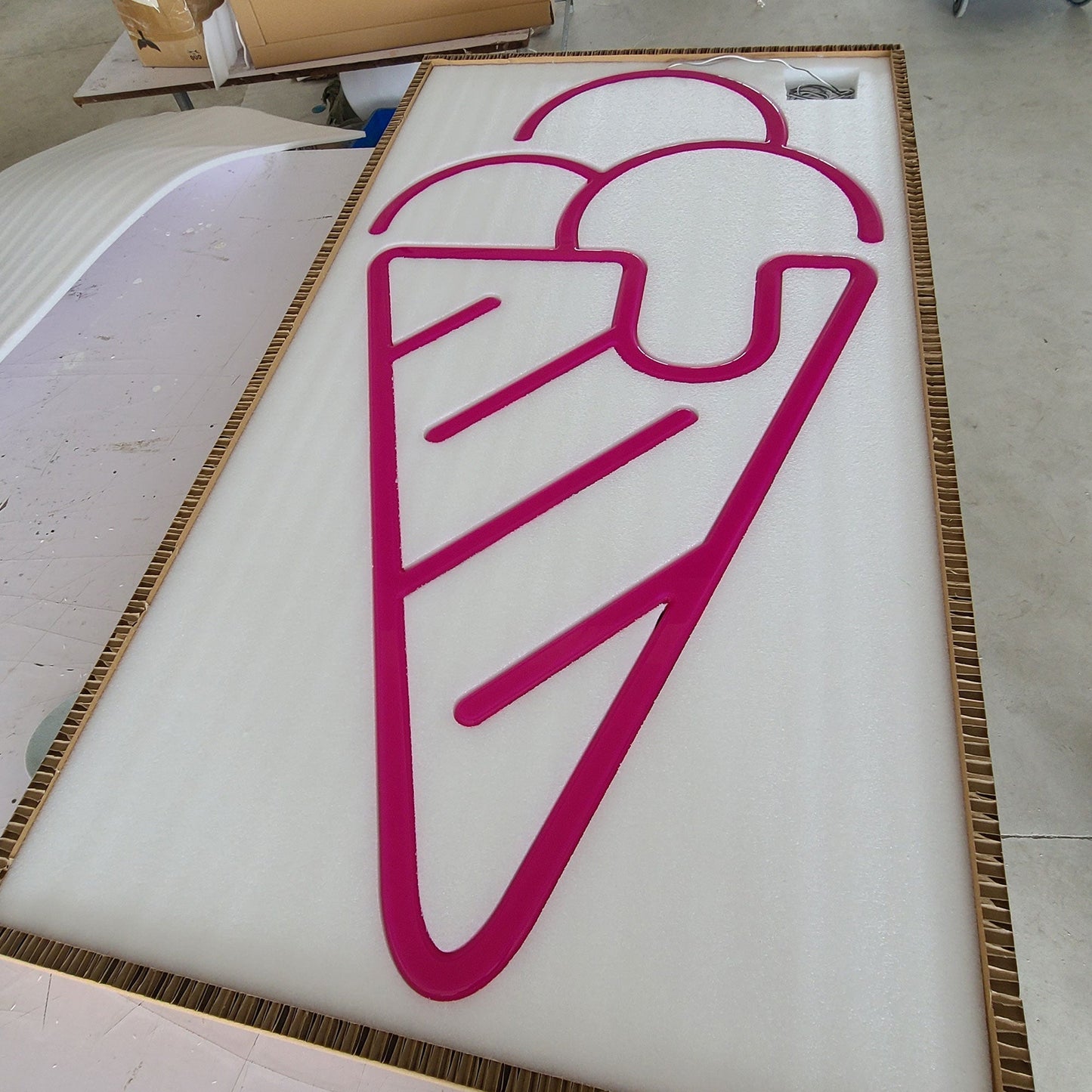 Custom Neon Sign Ice Cream Shop Logo Sign 3D Lighting Indoor Wall Signs LED Acrylic Neon Signages