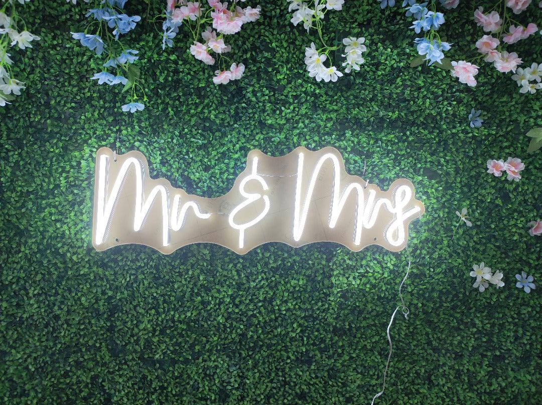 Mr & Mrs