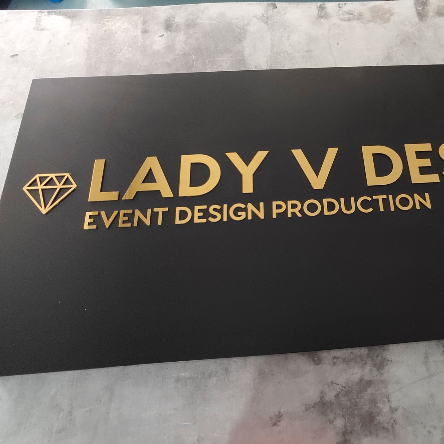 Surface gold coating larer cutting stainless steel solid small letters polished mirror face letters sign
