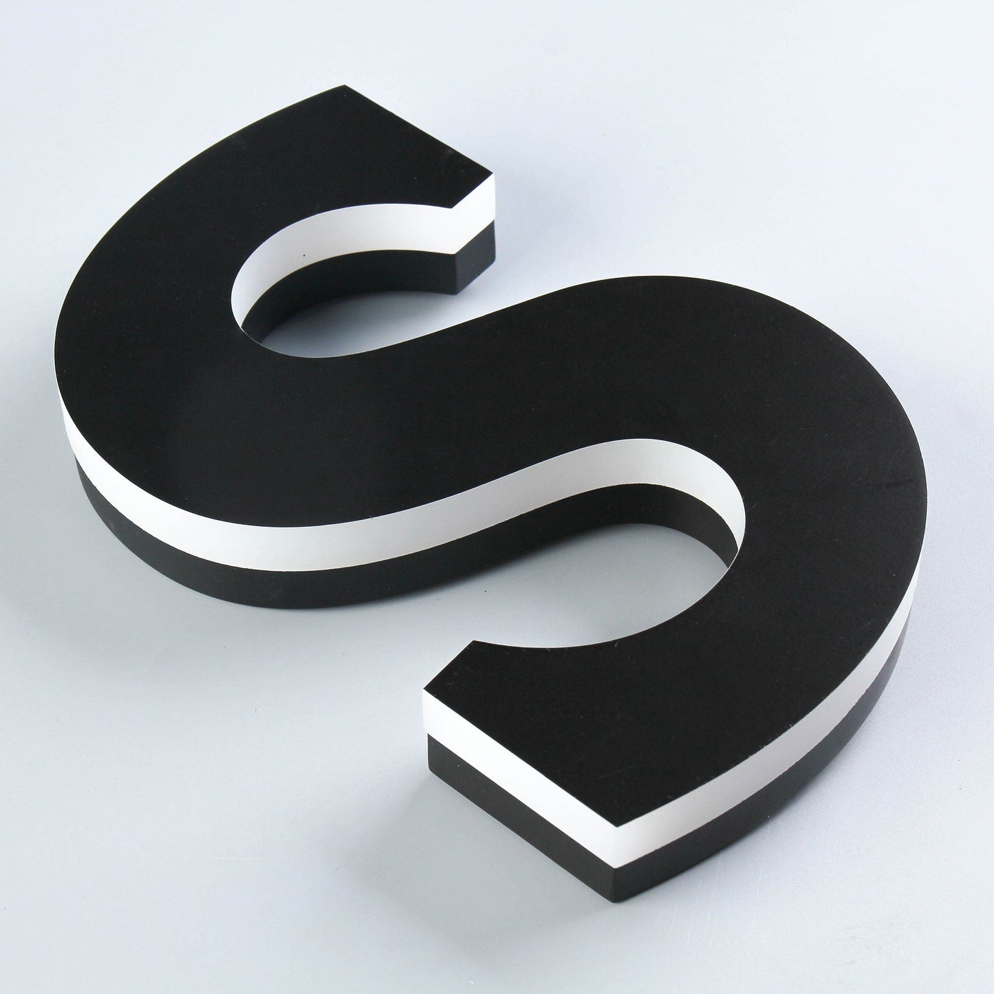 Edge Illuminated Interior Signage Acrylic Side Lit Letters 3D Acrylic Logo Commercial Signs