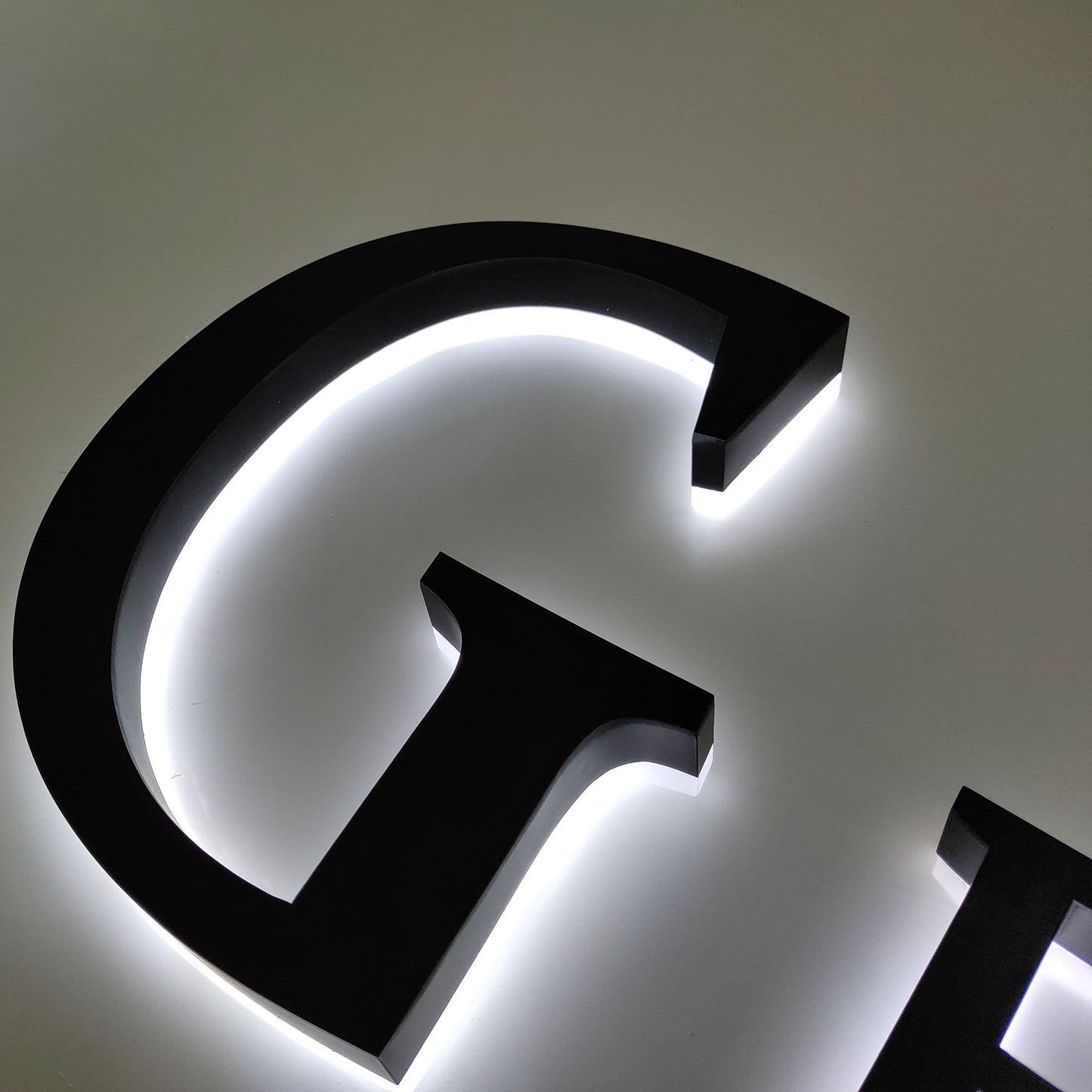 Dropshipping custom business office indoor outdoor letter wall 3d led backlit channel letter sign with CE certificate