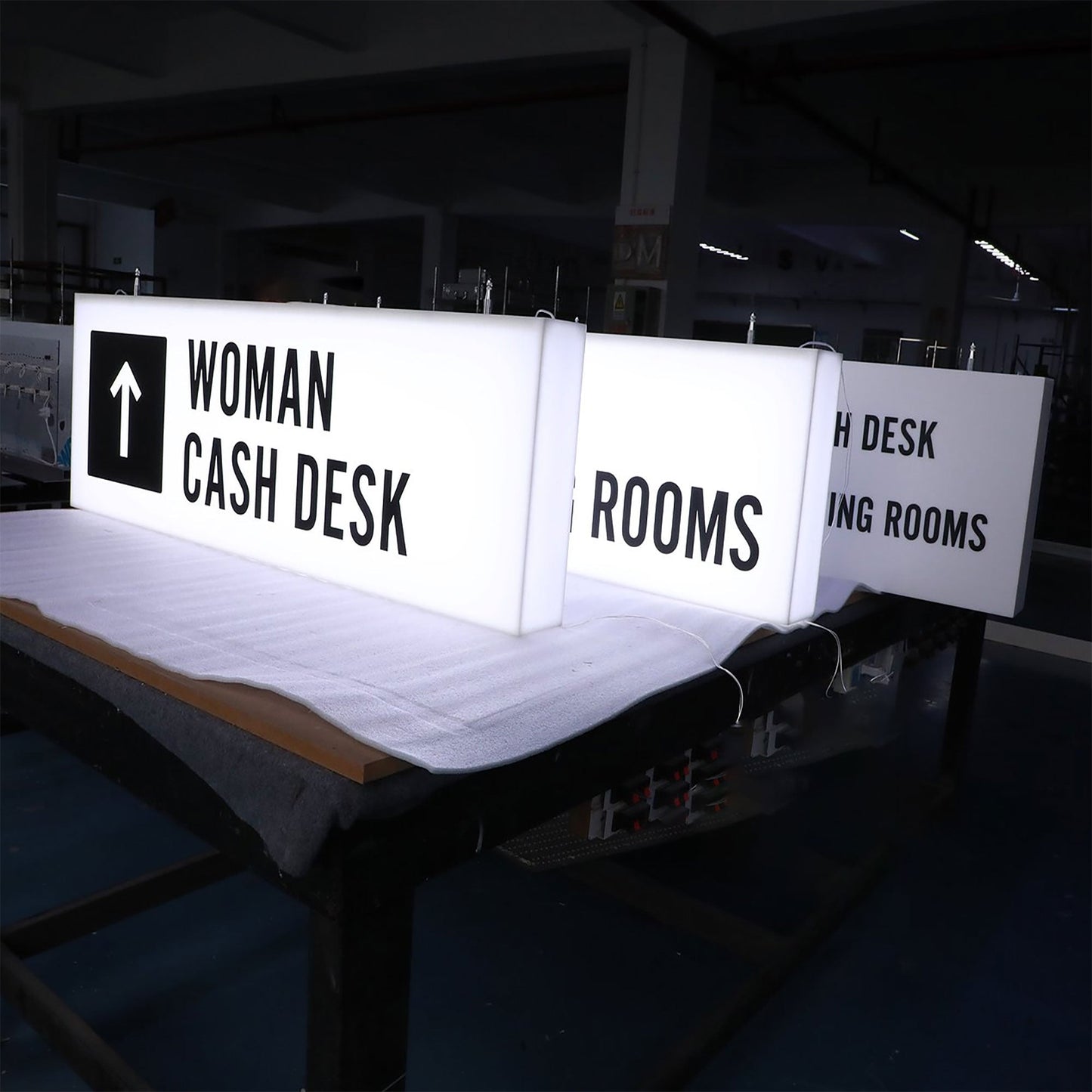 Custom Size Indoor Hanging LED Light Box Sign Full Lit Acrylic Signage for Shop Restaurants