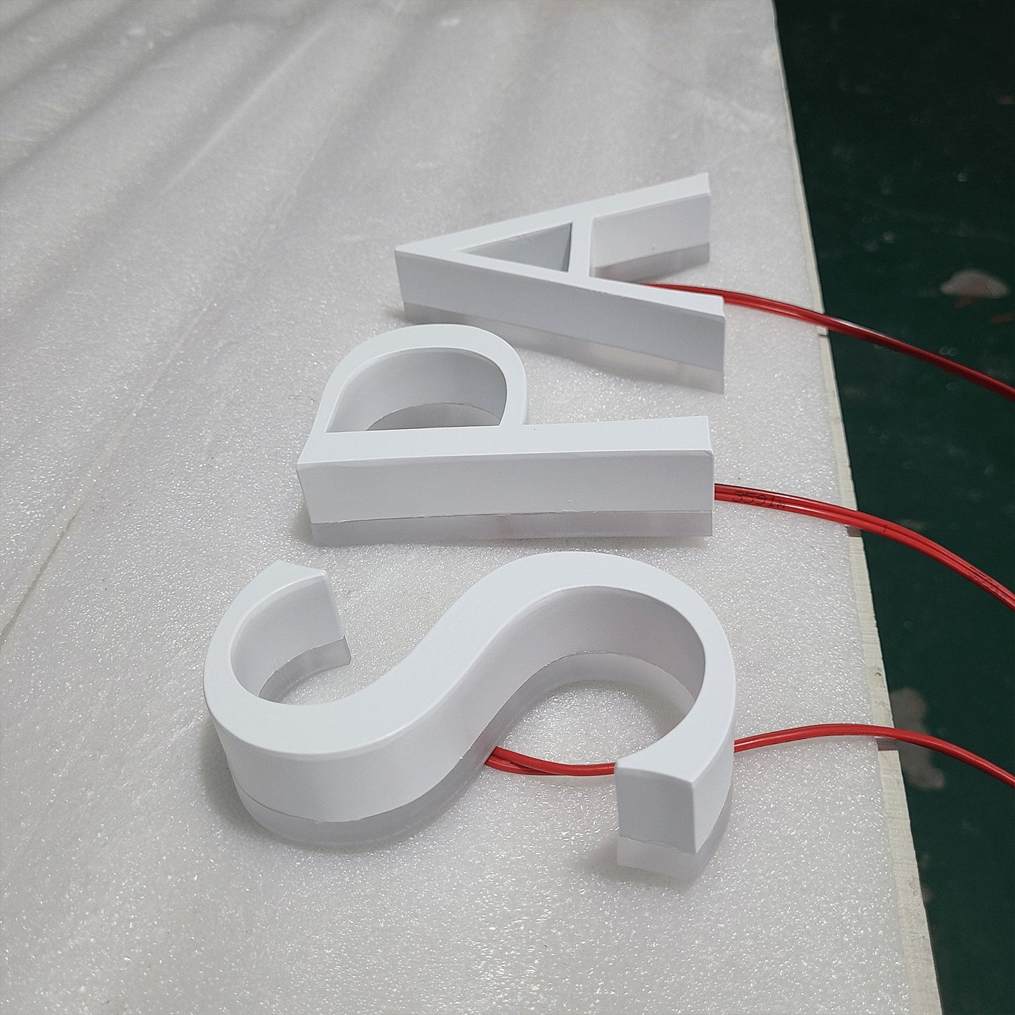 Custom Led Business Sign Back Lighted Advertising Channel Letters Comapny Logo 3D Backlit Electronic Sign