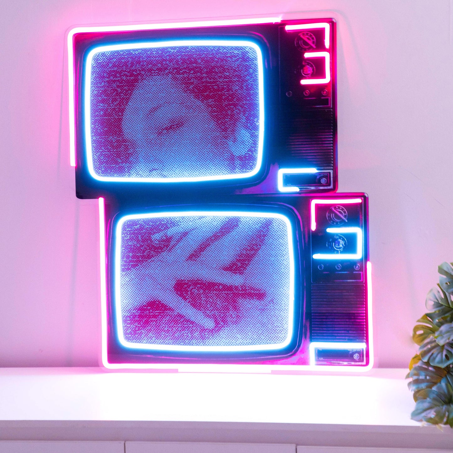 Retro Television Star Collapse Art LED Neon Sign Light Pop Art